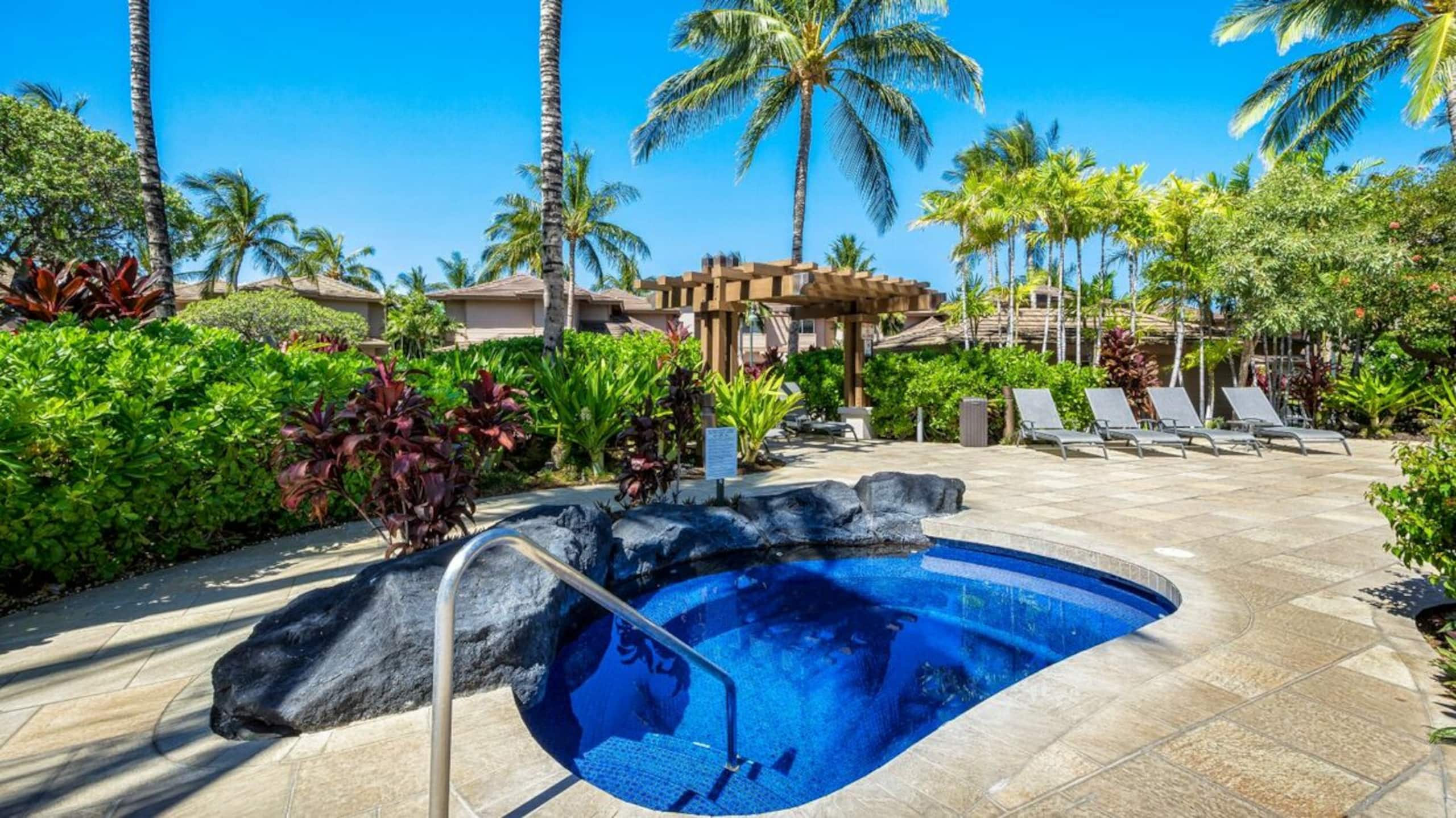 End-Unit Waikoloa Townhome, Pickleball + Pool - Photo 39