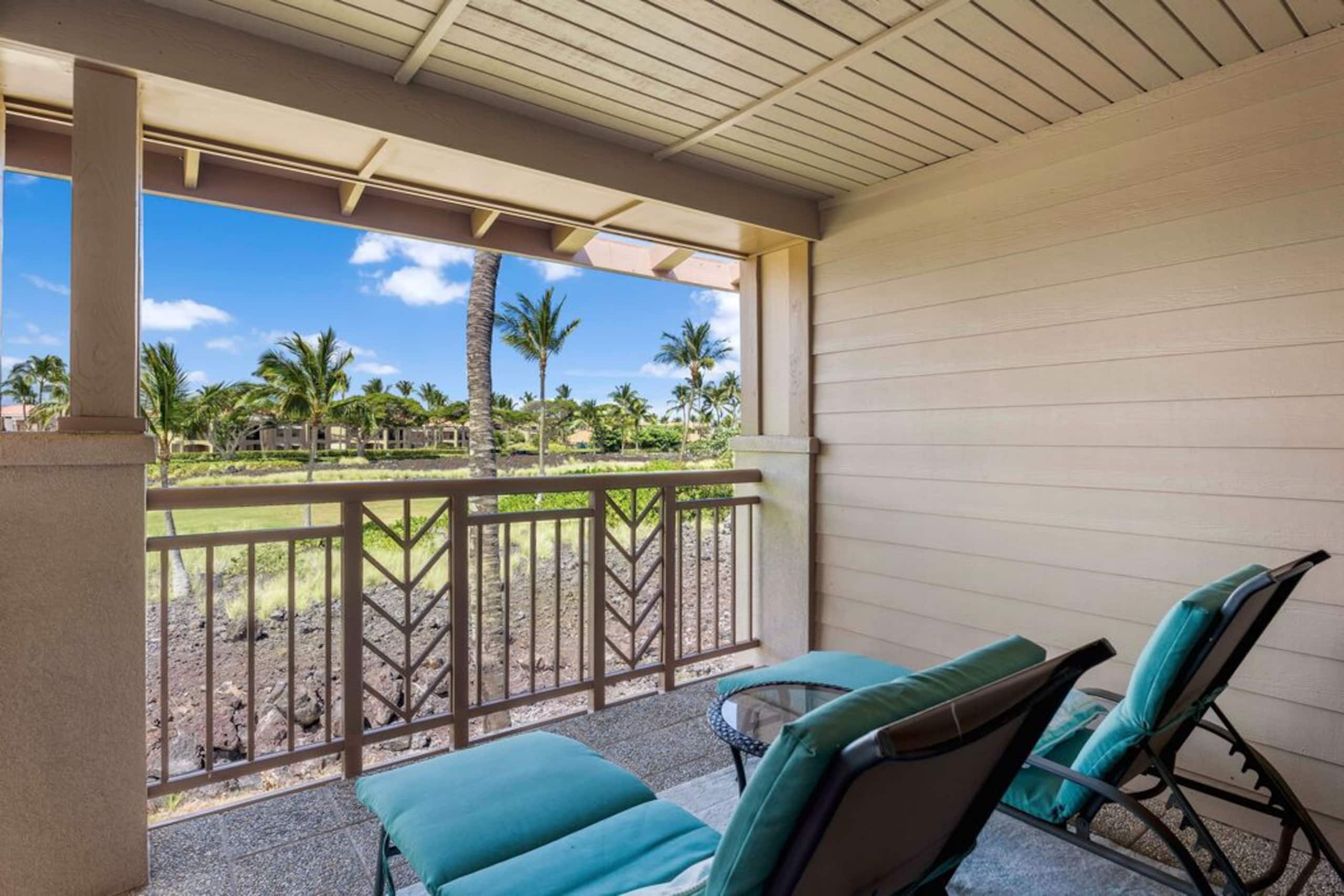 Townhouse in Waikoloa Village · ★4.5 · 2 bedrooms · 3 beds · 2.5 baths - Photo 10