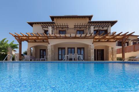 Aphrodite Hills Rentals - 4 Bedroom Elite Villa