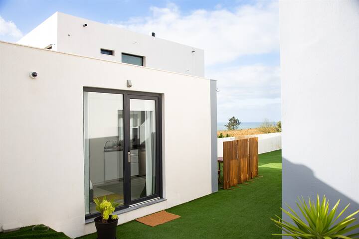 Palace of Paradise: perfect for families & friends gallery image 3