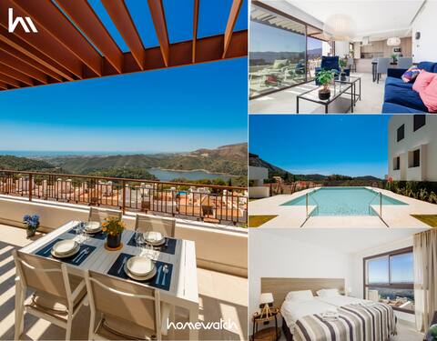 Modern penthouse near Puente Romano with sea views
