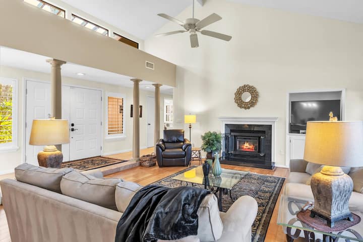 Extended Stay Paradise | Saddlebrook Resort |Pools - Wesley Chapel, FL