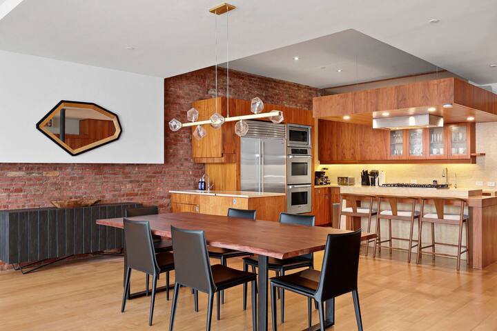 Rialto V by Rove Travel | Union Square 3BR Loft gallery image 3