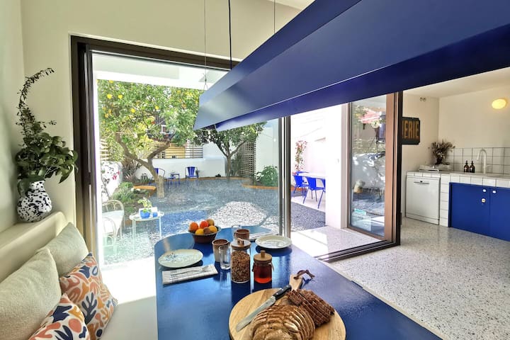 Duplex – 11 adults + 1 kid