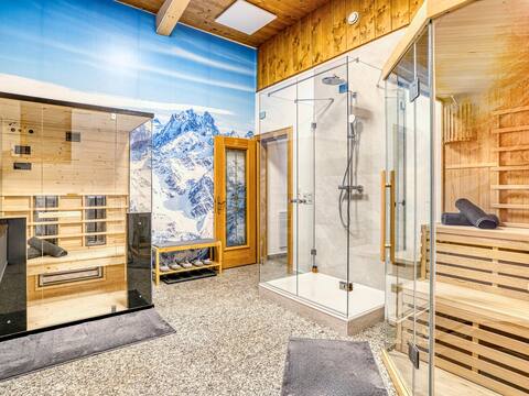 Fantastic apartment with sauna, ski bus nearby