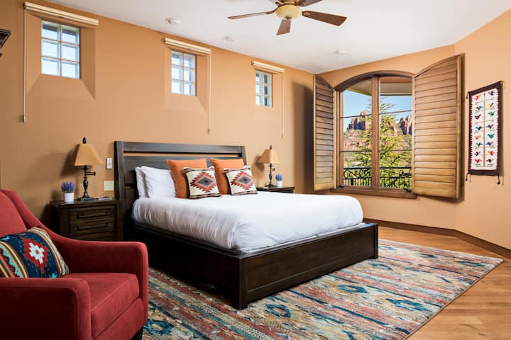Phoenix Photo Pro-841 Palisades Dr N_042