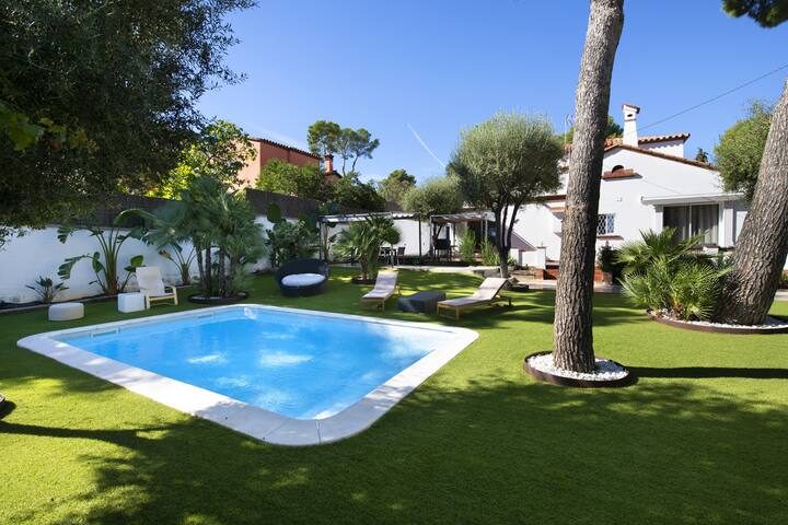 Laura Y Barbara managed Airbnb listing 1