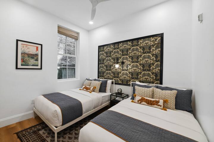 Large CBD Condos | Near French Quarter gallery image 5