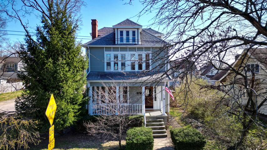 Clintonville Comfort and Class