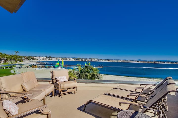 Villa on the Bay | 7BR MB Gem w/ Spacious Yard