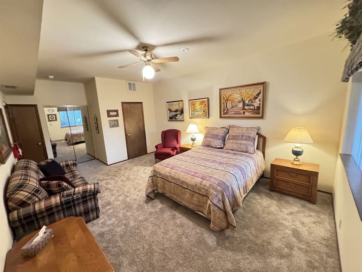 Bedroom 3 with Queens plus Bathroom.