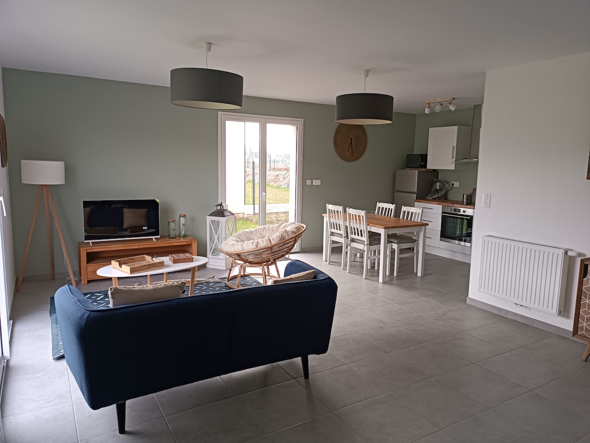 Top performing Airbnb: The Pebbles of Normandy in Petit Caux