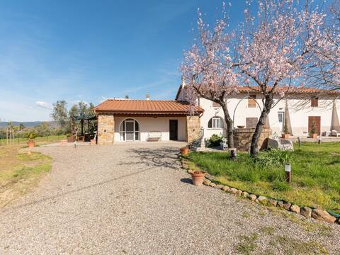 Il Mondanespole by Interhome