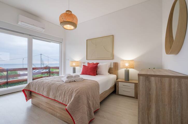 Seascape Apartment Unit 1 by Portugal Portfolio gallery image 5