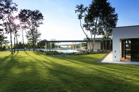 Luxury Villa Zio with Pool