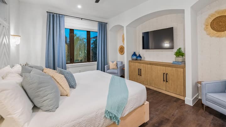 Hjónaherbergi En-Suite Master Baðherbergi - stór baðker - Ganga í sturtu - Tvöfaldur hégómi