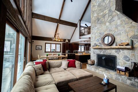 The Quack Shack - Snow Sport Escape w/ Game room!
