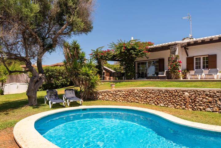 Villa Victoria by Escape Home gallery image 5