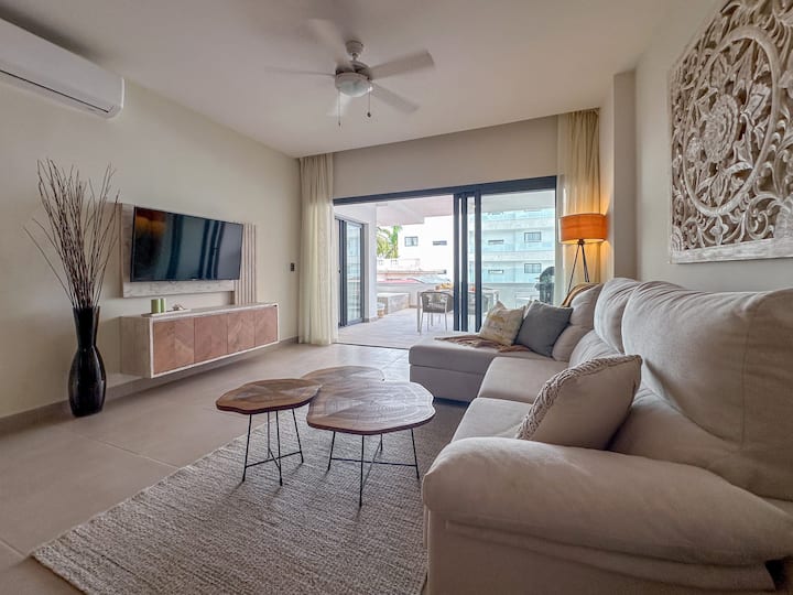 Incredibly Beautiful Condo Just Steps To The Beach - Punta Cana