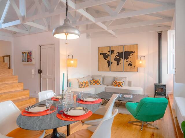 Luxurious Loft with Bridge-View Rooftop in Lisbon gallery image 3