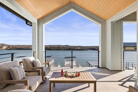 Wave on Wave Haus | Concierge Services