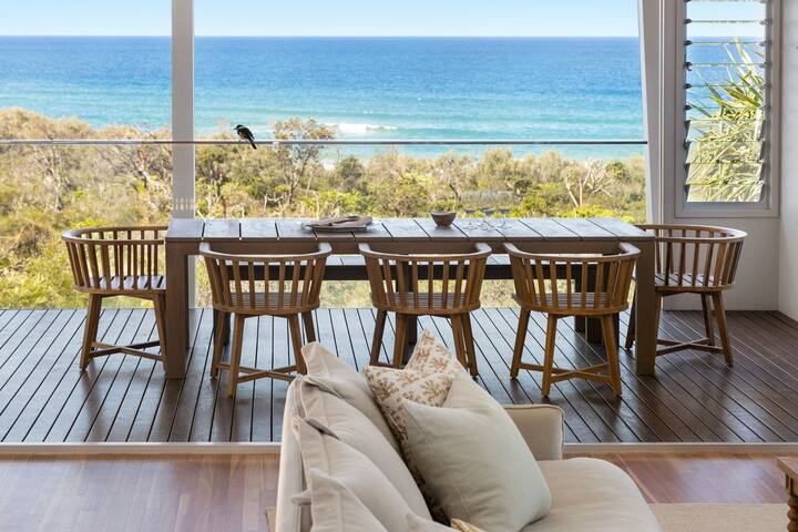 24 Noosa Dunes – Beachfront Luxury Home gallery image 5
