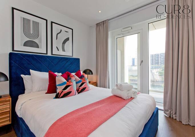 Stylish Apartment Next to Westfield Mall gallery image 3