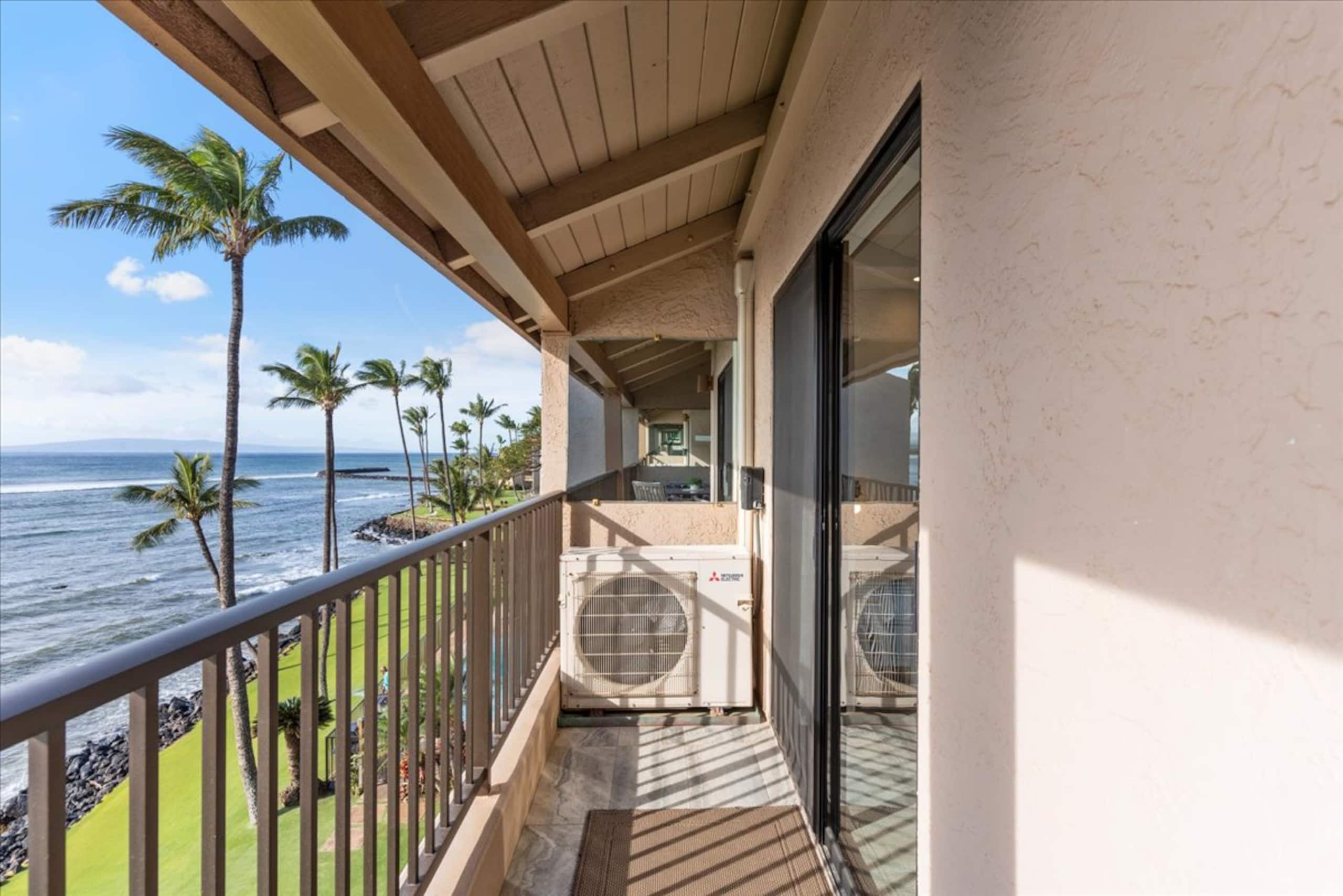 Condo in Wailuku · ★4.9 · 2 bedrooms · 4 beds · 2 shared baths - Image 13