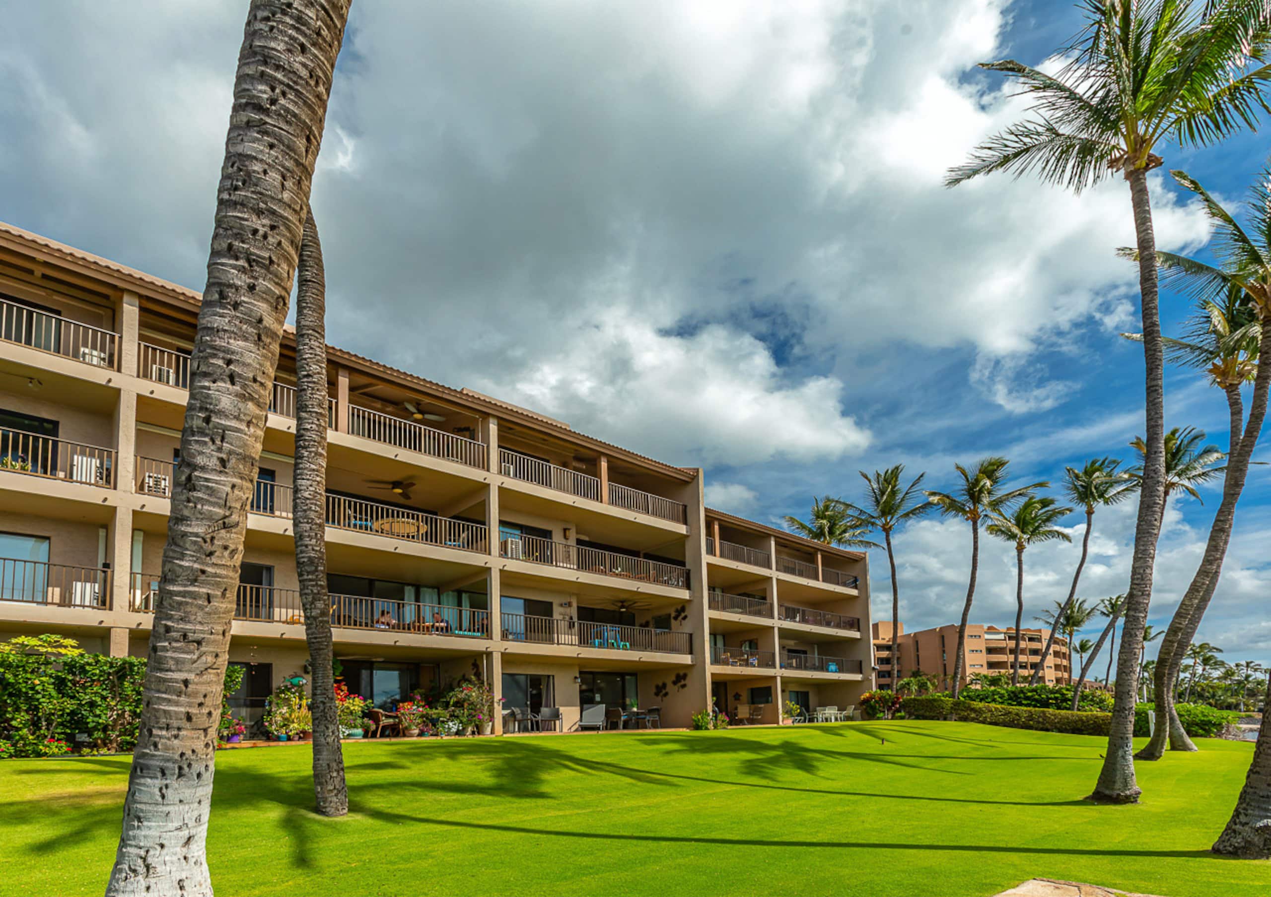 Condo in Wailuku · ★4.9 · 2 bedrooms · 4 beds · 2 shared baths - Image 45