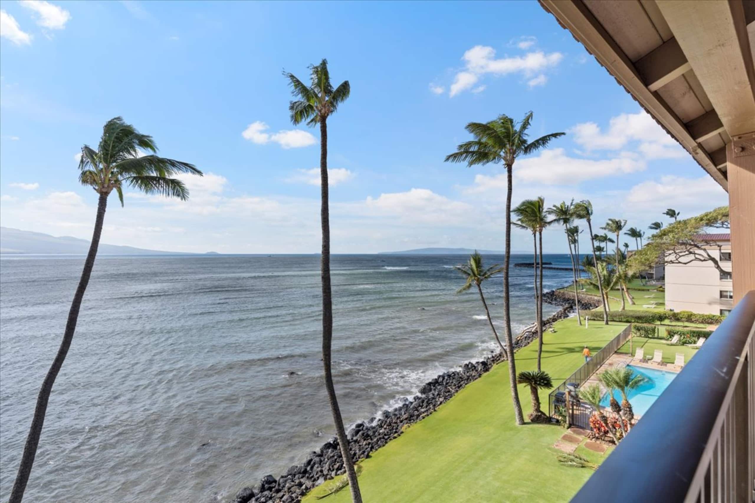 Condo in Wailuku · ★4.9 · 2 bedrooms · 4 beds · 2 shared baths - Image 9