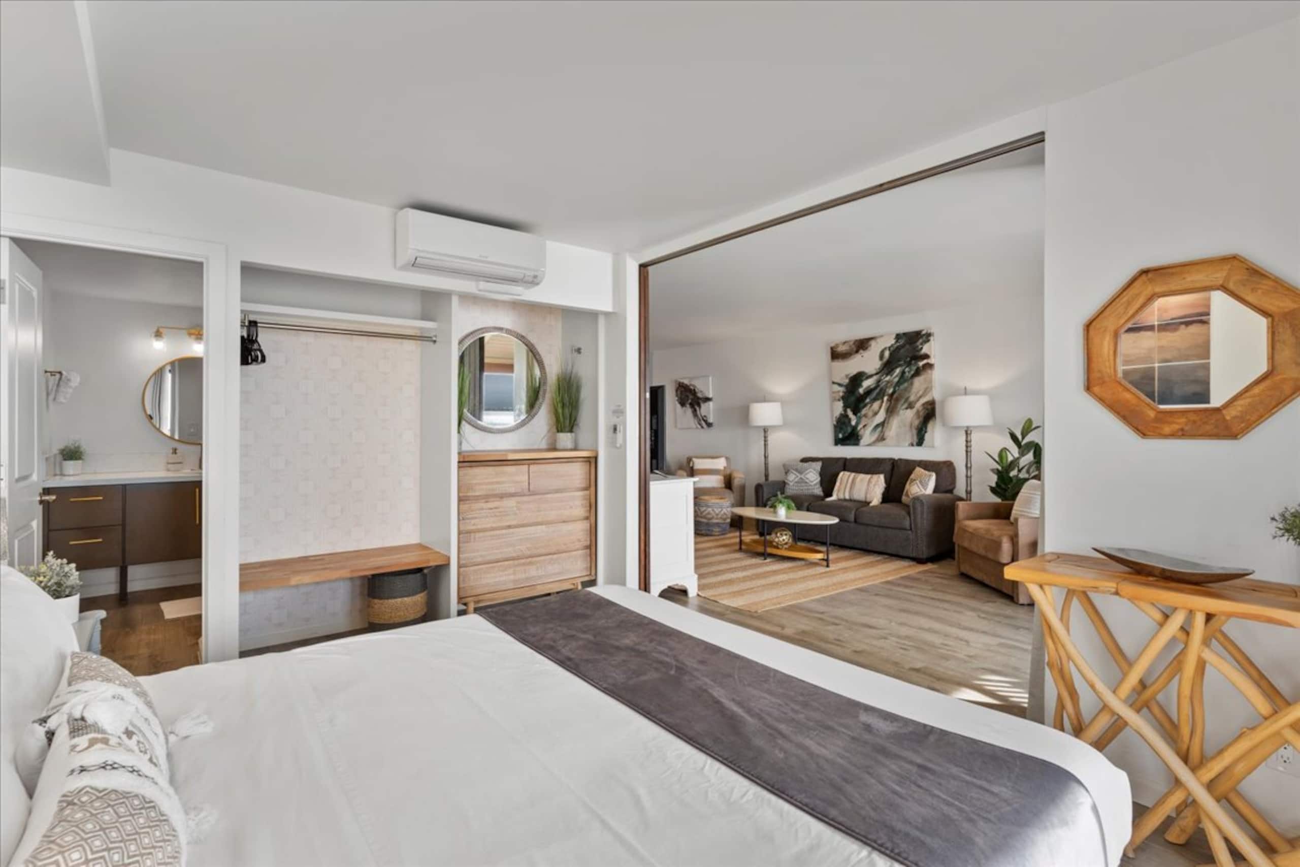 Condo in Wailuku · ★4.9 · 2 bedrooms · 4 beds · 2 shared baths - Image 22