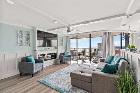 Completely Renovated Ocean View Unit + Free Attrac