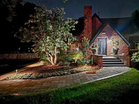 Feb specials, renovated, spacious, loaded, firepit