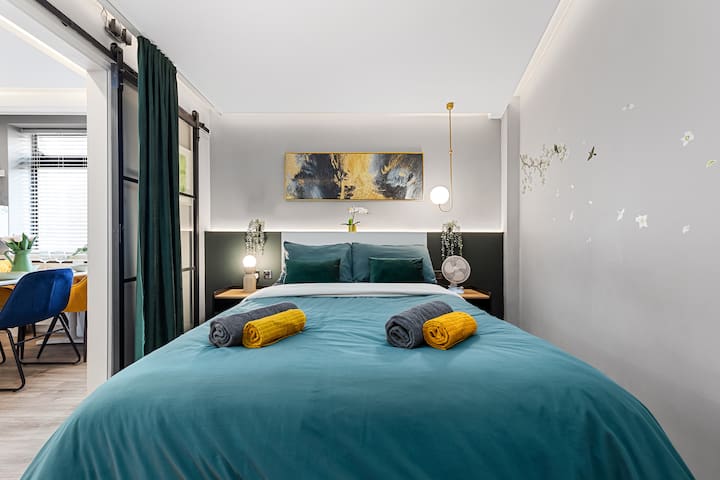 Ying Global Consultancy Ltd managed Airbnb listing 3