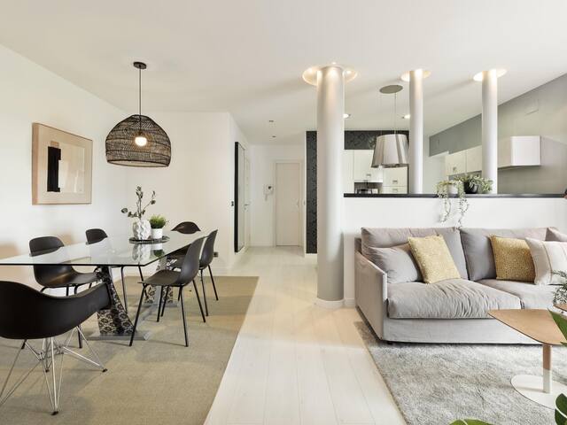 Amazing skyline with amazing views gallery image 5