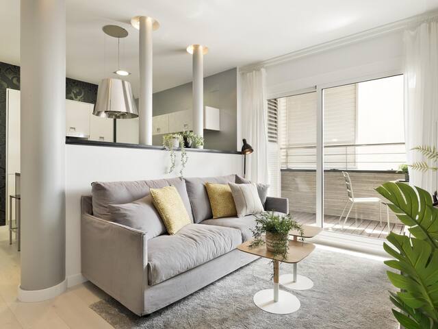 Amazing skyline with amazing views gallery image 4