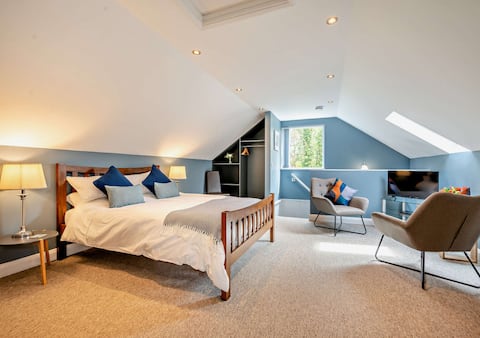 Well Top Apartment