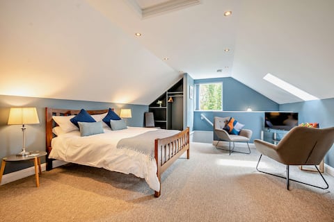 Well Top Apartment