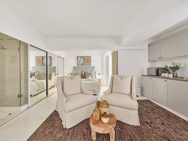 Spacious Holiday Haven Green Point gallery image 4