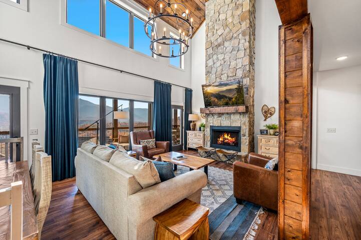 Mountain Laurel Chalets managed Airbnb listing 2
