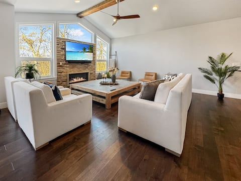 Executive 3BR | Minutes to Madison