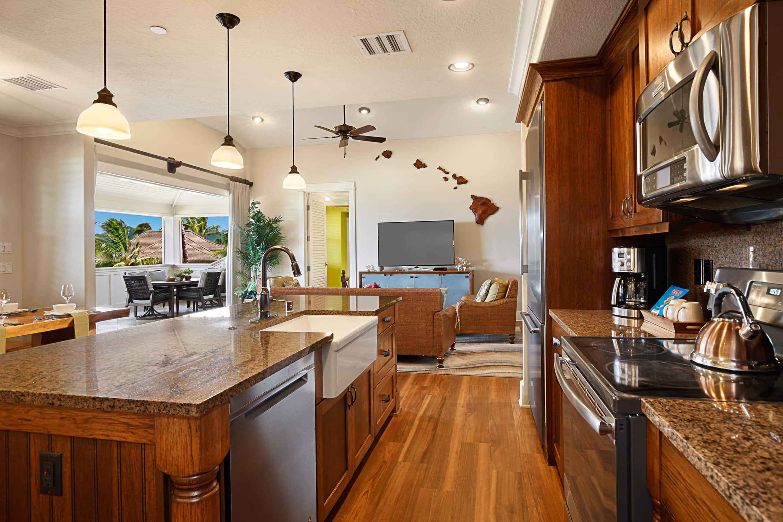 Luxury 4BR Penthouse at the Villas at Poipu Kai - Photo 2