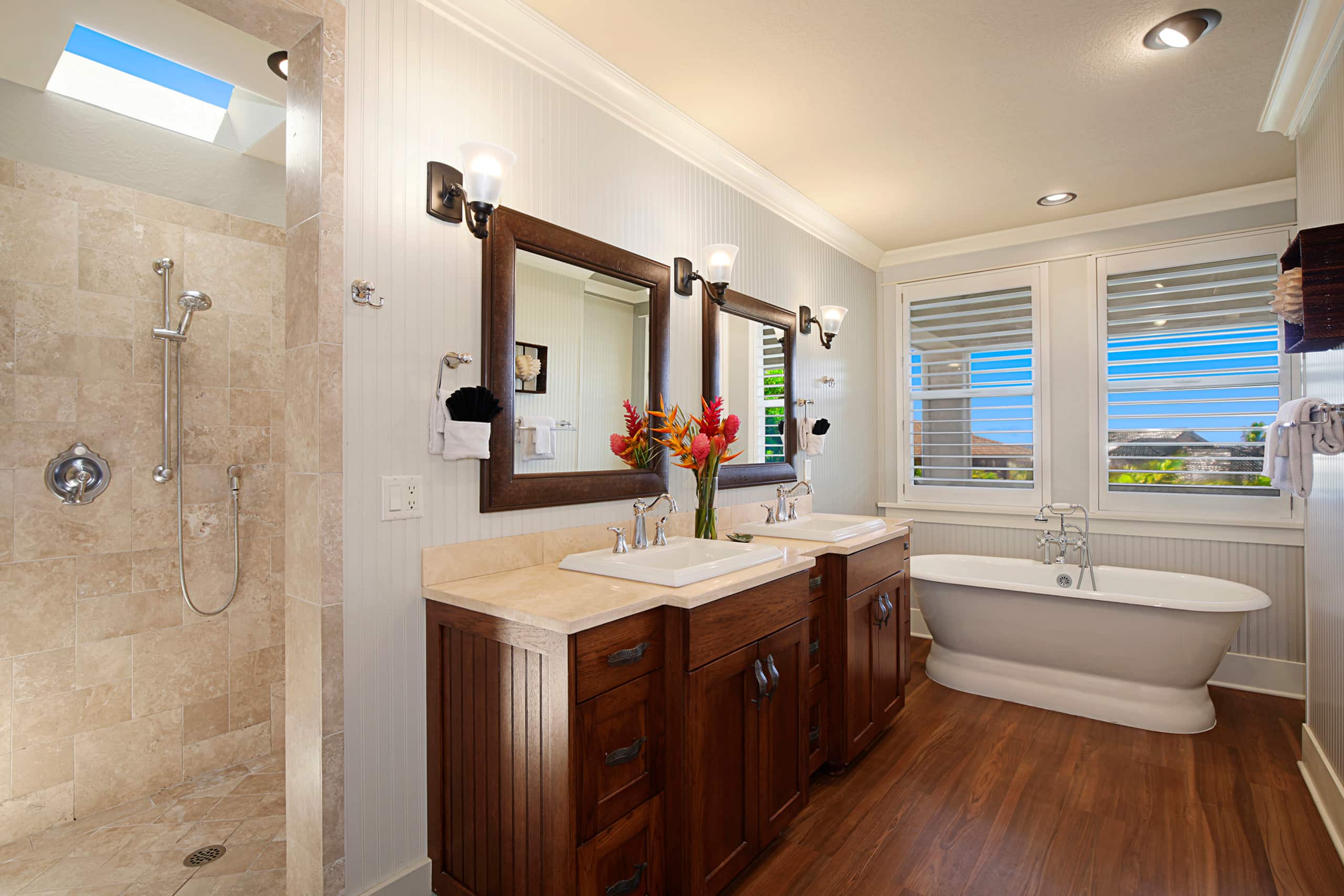 Luxury 4BR Penthouse at the Villas at Poipu Kai - Photo 10