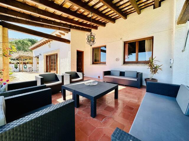 Maset CostaBravaSi – with pool, views, parking gallery image 2