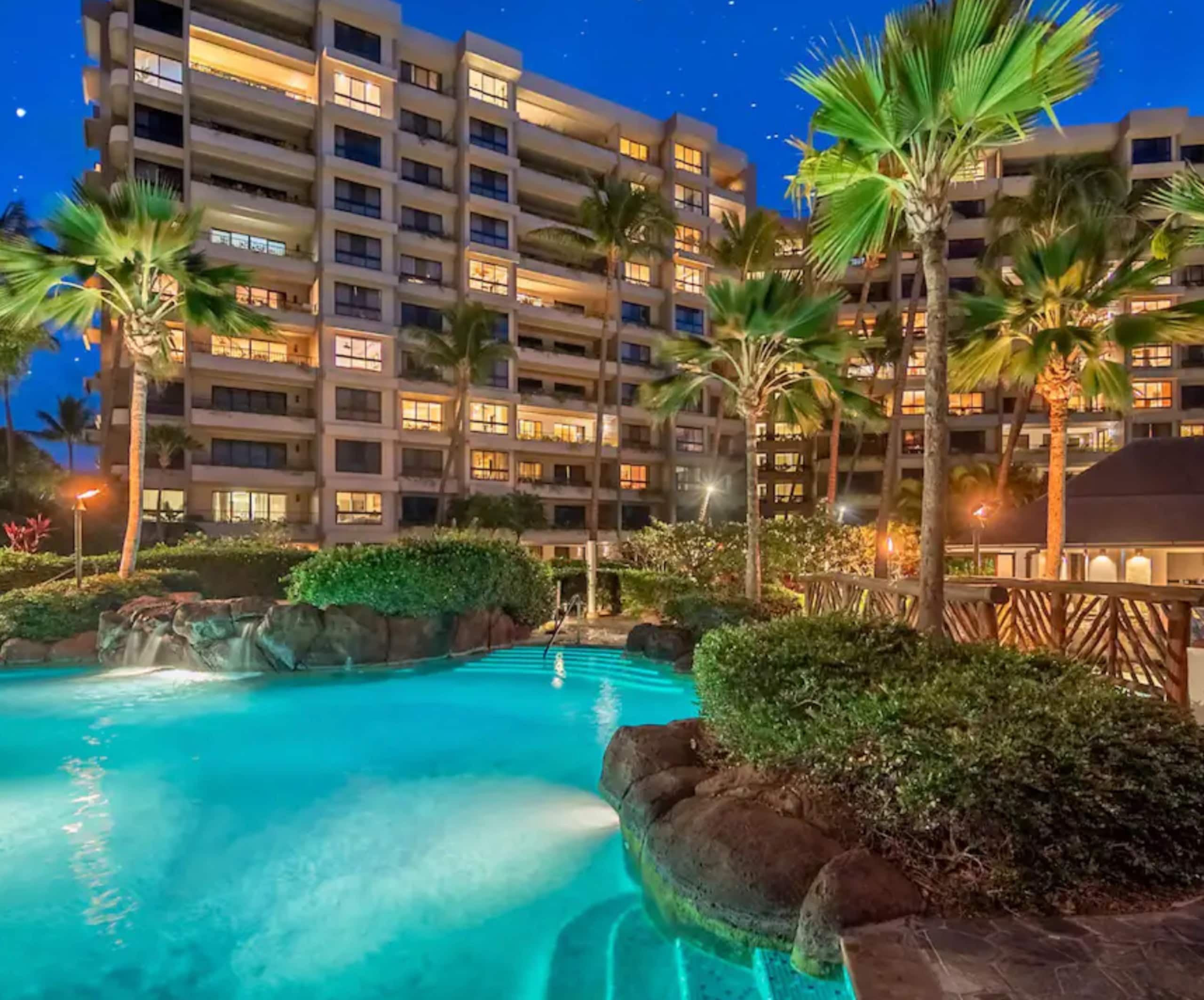 Condo in Lahaina · ★4.92 · 2 bedrooms · 3 beds · 2 baths - Image 42