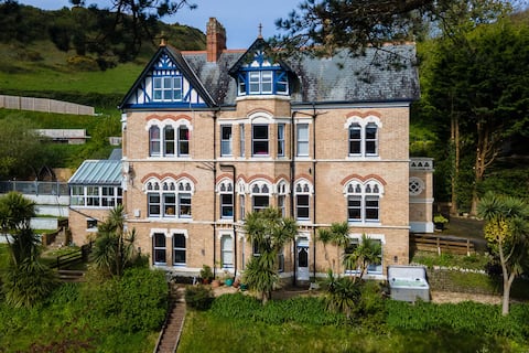 Westwell Hall