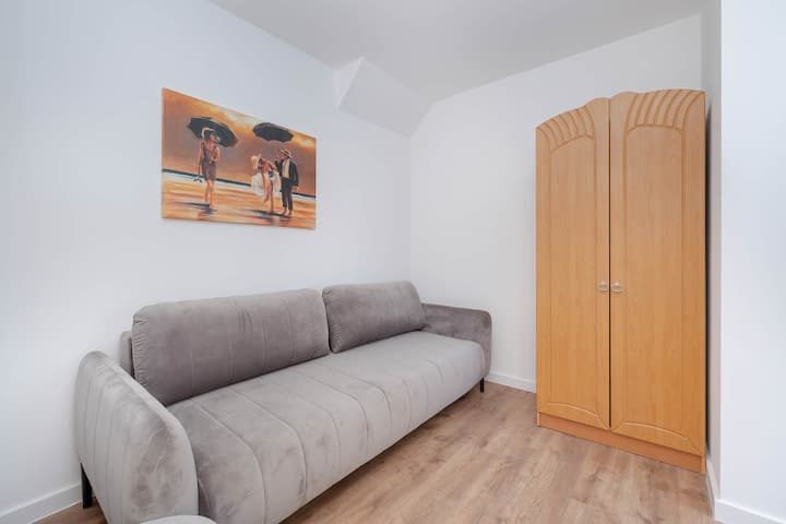 Treća spavaća soba ima i kauč na razvlačenje.