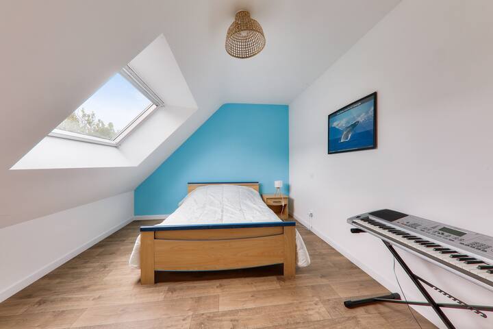 საძინებელი 2