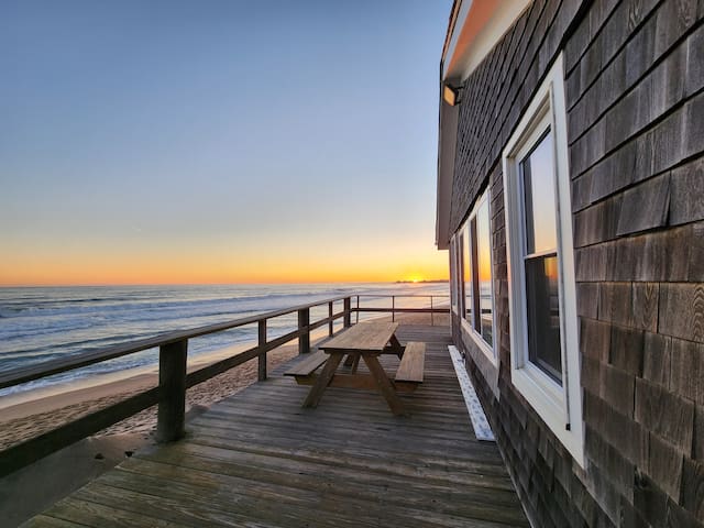 Striped Bass Villa – Beachfront Vacation Home gallery image 2