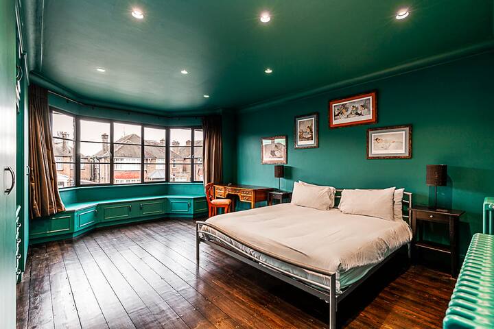 Stunning 5 Bed House in Willesden Green! gallery image 4